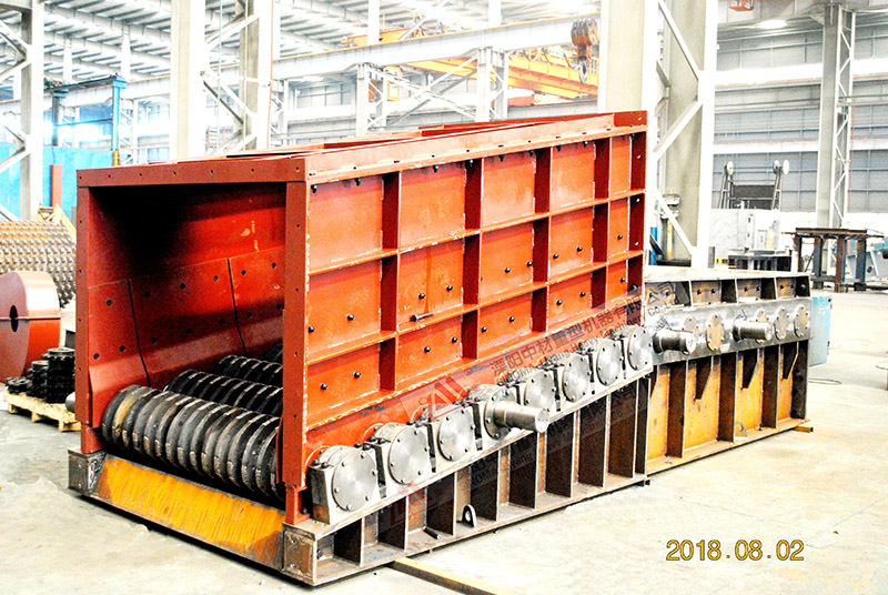 波動輥式給料機(jī)